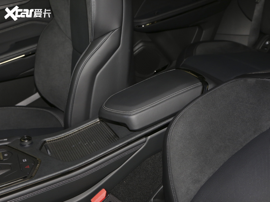 2021I01 PHEV 1.5TD PHEV Halo