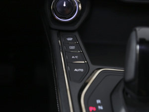 20211.5TD PHEV Halo {{