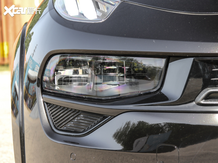 2021I(lng)02 Hatchback 2.0TD Halo