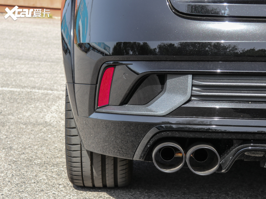 2021I02 Hatchback 2.0TD Halo