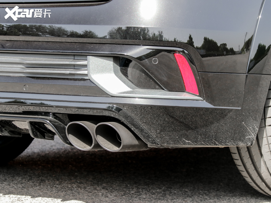 2021I02 Hatchback 2.0TD Halo