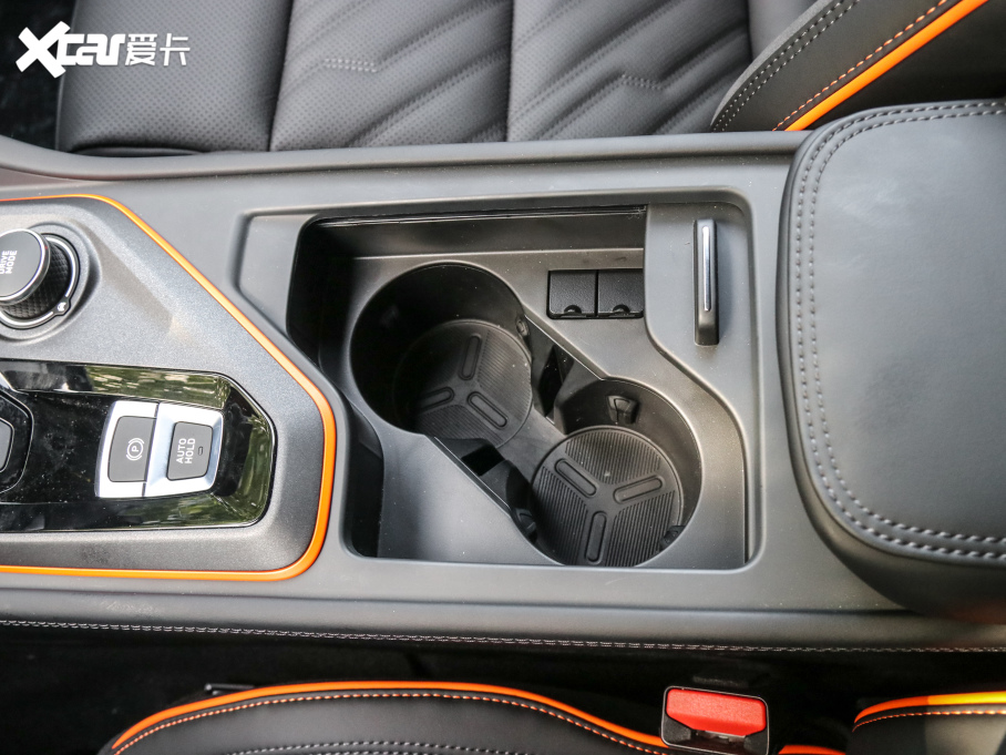 2021I(lng)02 Hatchback 2.0TD Halo