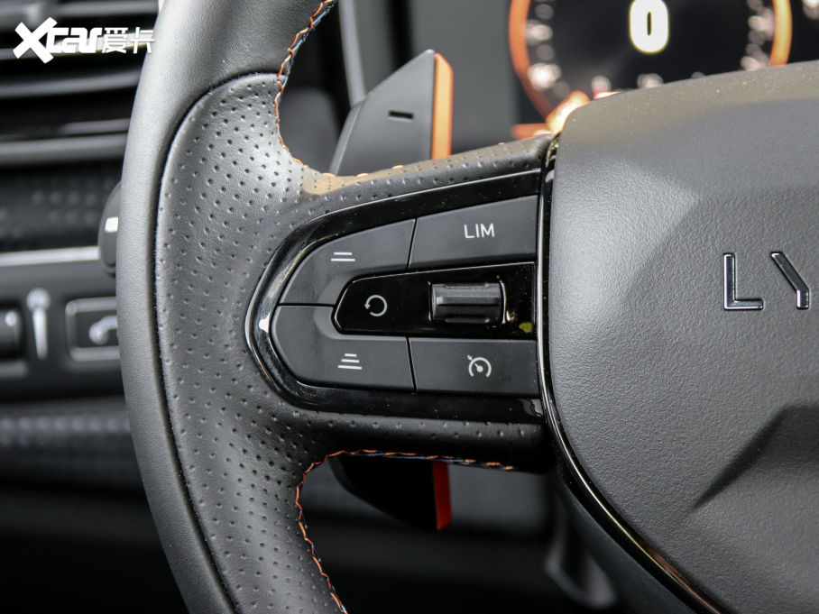 2021I(lng)02 Hatchback 2.0TD Halo