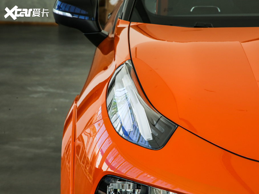 2021I(lng)02 Hatchback 2.0TD Halo {׼