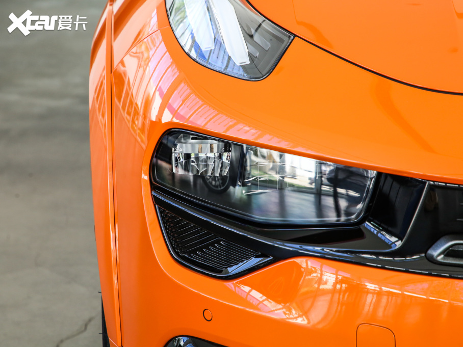 2021I02 Hatchback 2.0TD Halo {׼