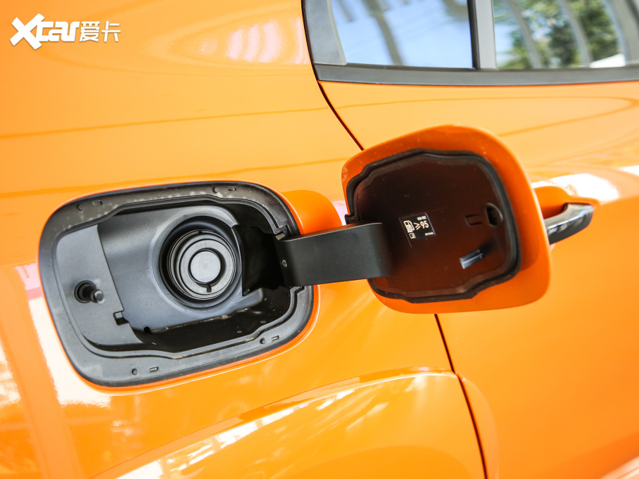 2021I02 Hatchback 2.0TD Halo {׼