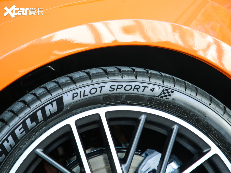 2021I(lng)02 Hatchback 2.0TD Halo {׼