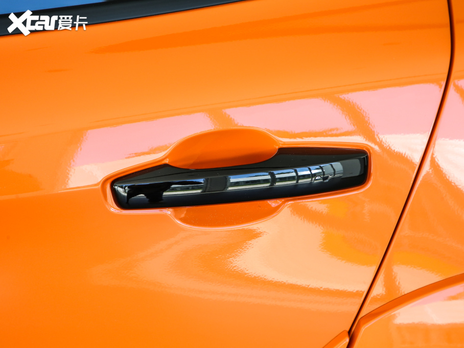 2021I02 Hatchback 2.0TD Halo {׼