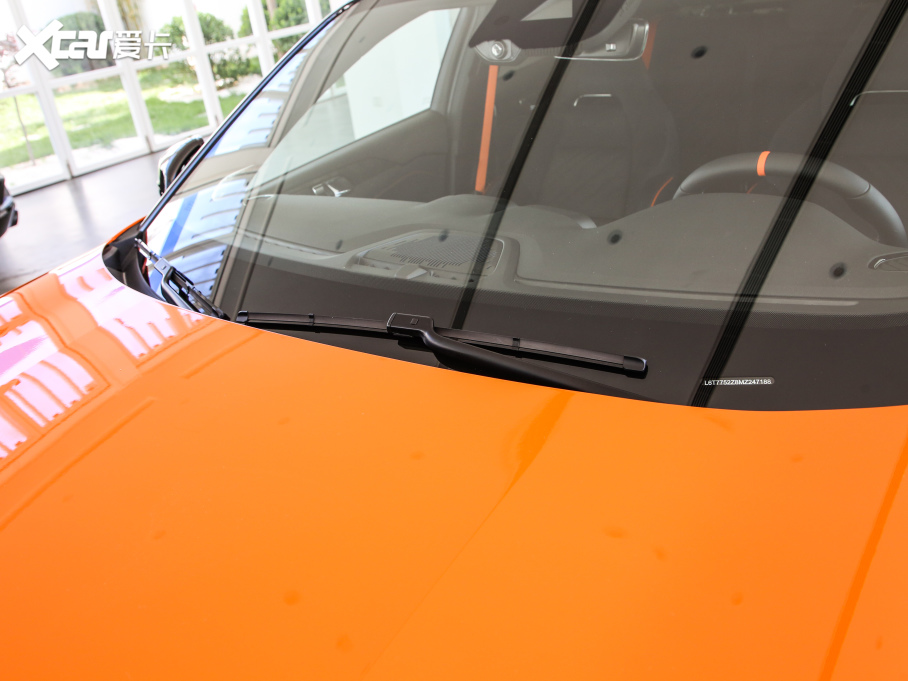 2021I(lng)02 Hatchback 2.0TD Halo {׼