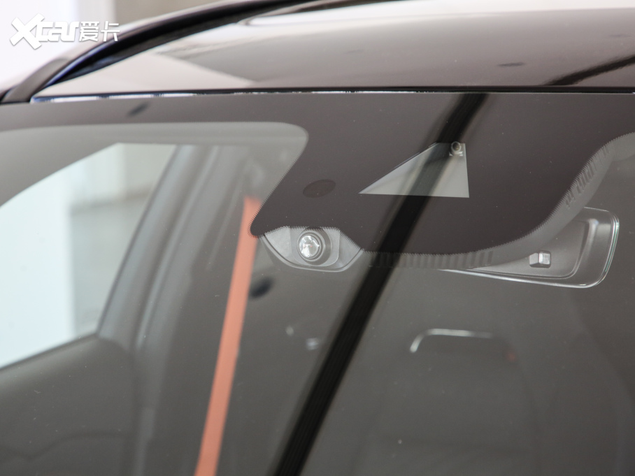 2021I02 Hatchback 2.0TD Halo {׼