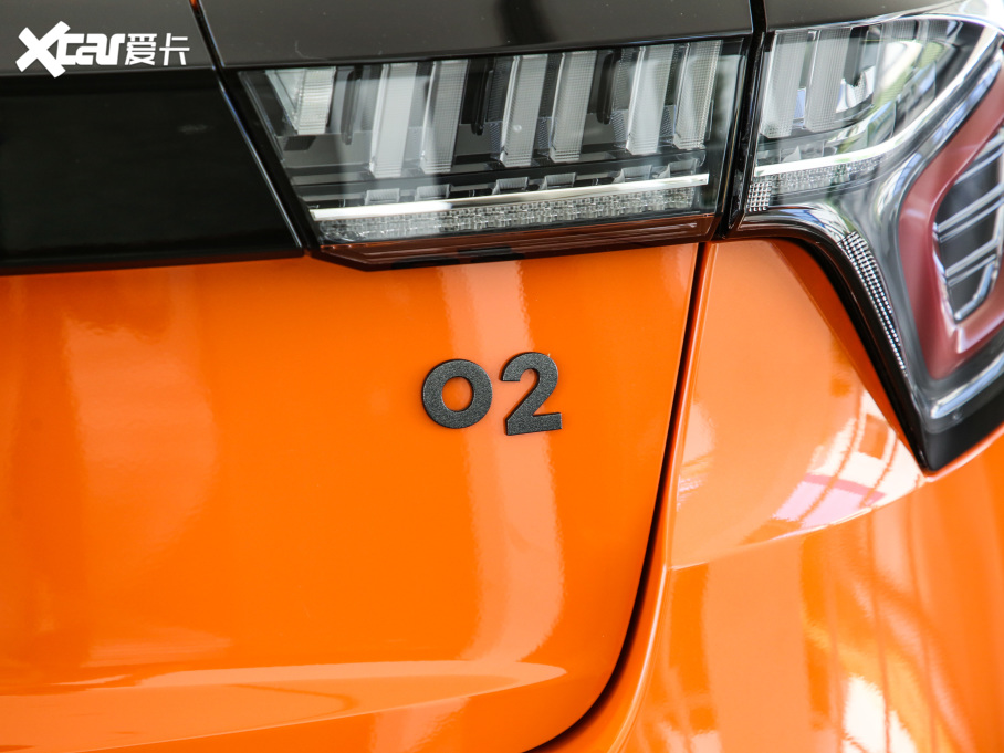 2021I(lng)02 Hatchback 2.0TD Halo {׼