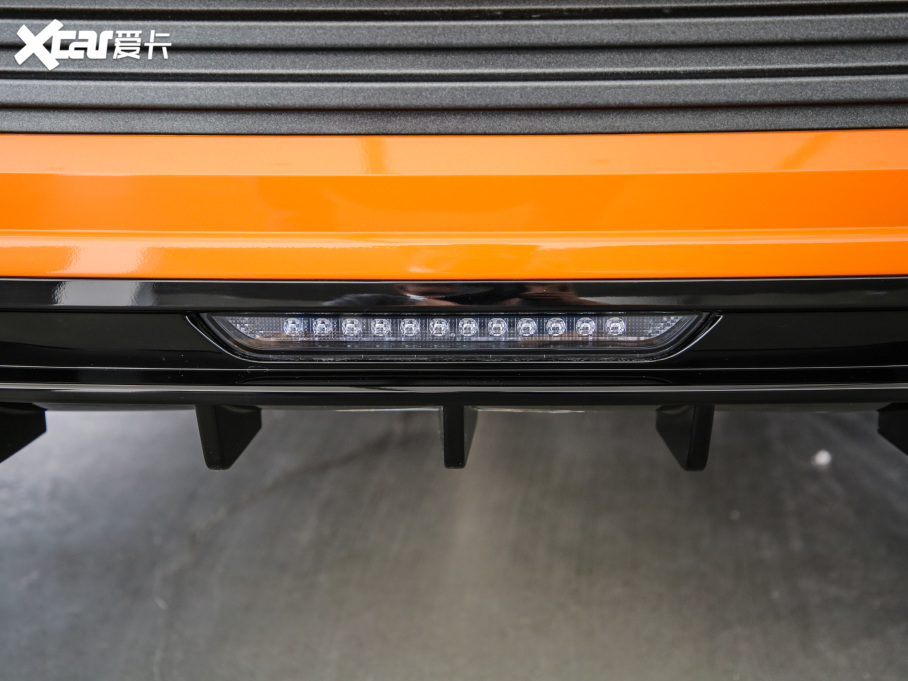 2021I02 Hatchback 2.0TD Halo {׼