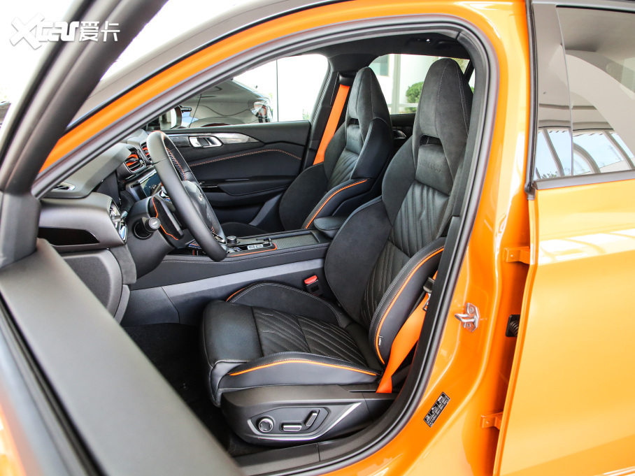 2021I02 Hatchback 2.0TD Halo {׼