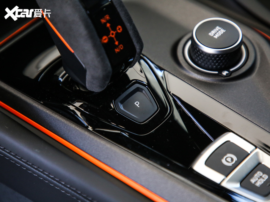 2021I02 Hatchback 2.0TD Halo {׼