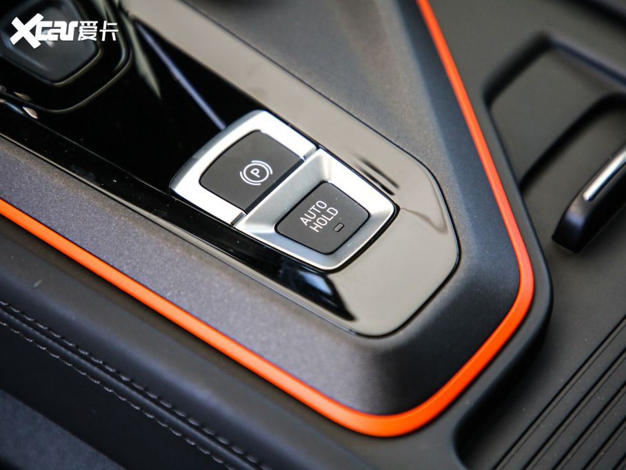 2021I02 Hatchback 2.0TD Halo {׼