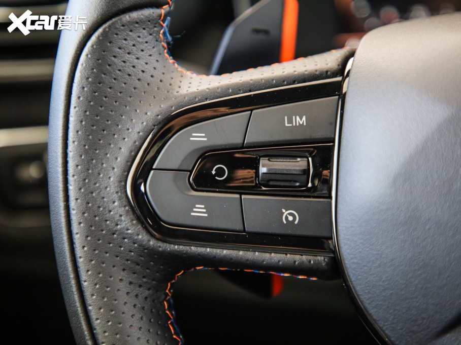 2021I02 Hatchback 2.0TD Halo {׼