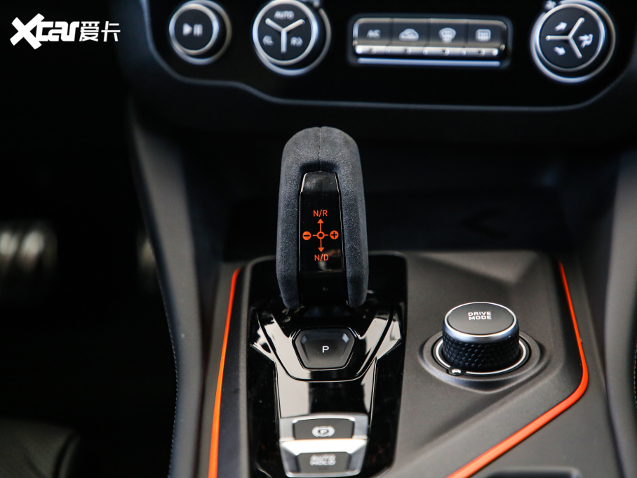 2021I02 Hatchback 2.0TD Halo {׼