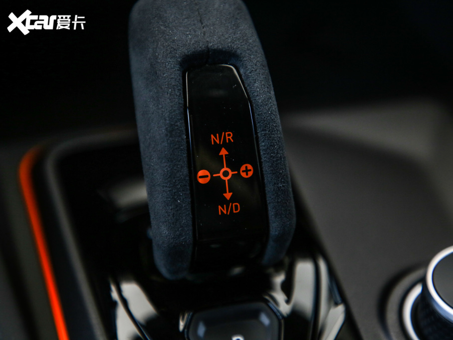 2021I02 Hatchback 2.0TD Halo {׼