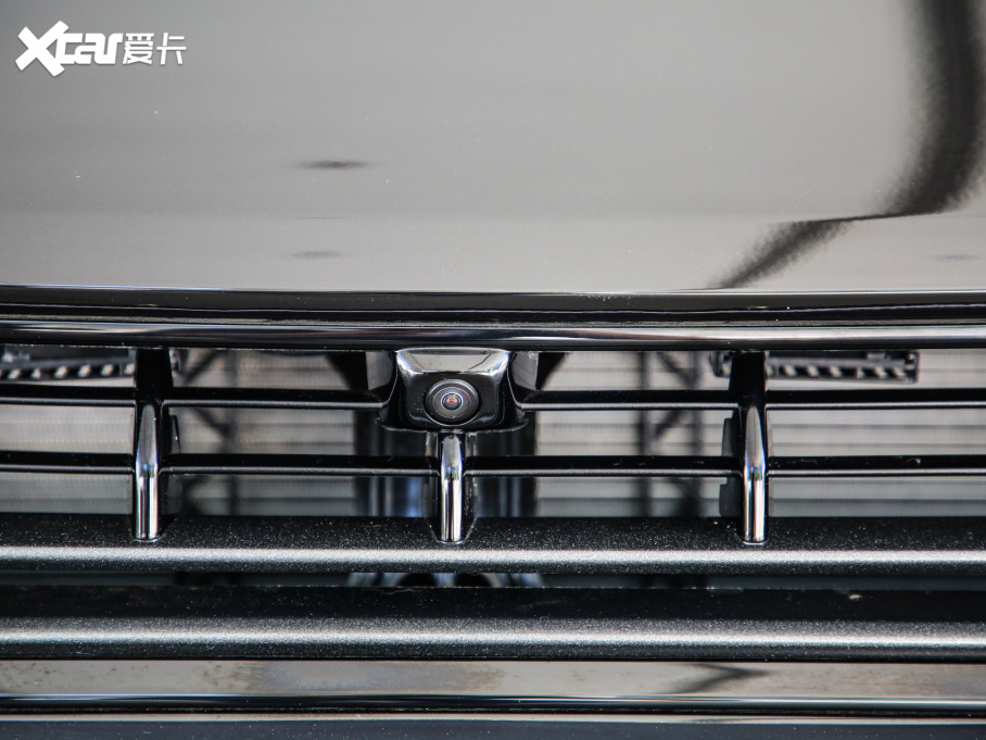 2021I02 Hatchback 2.0TD Halo {׼