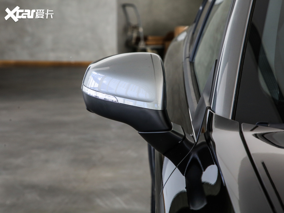 2021I02 Hatchback 2.0TD Halo {׼