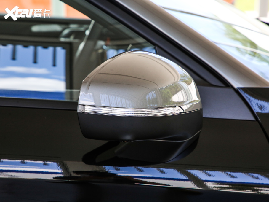 2021I(lng)02 Hatchback 2.0TD Halo {׼