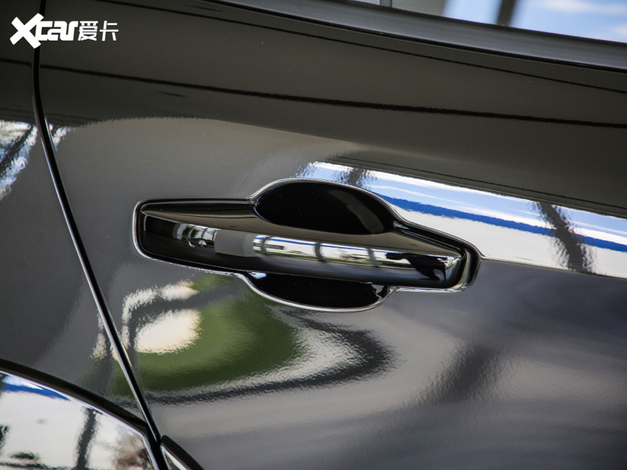 2021I02 Hatchback 2.0TD Halo {׼