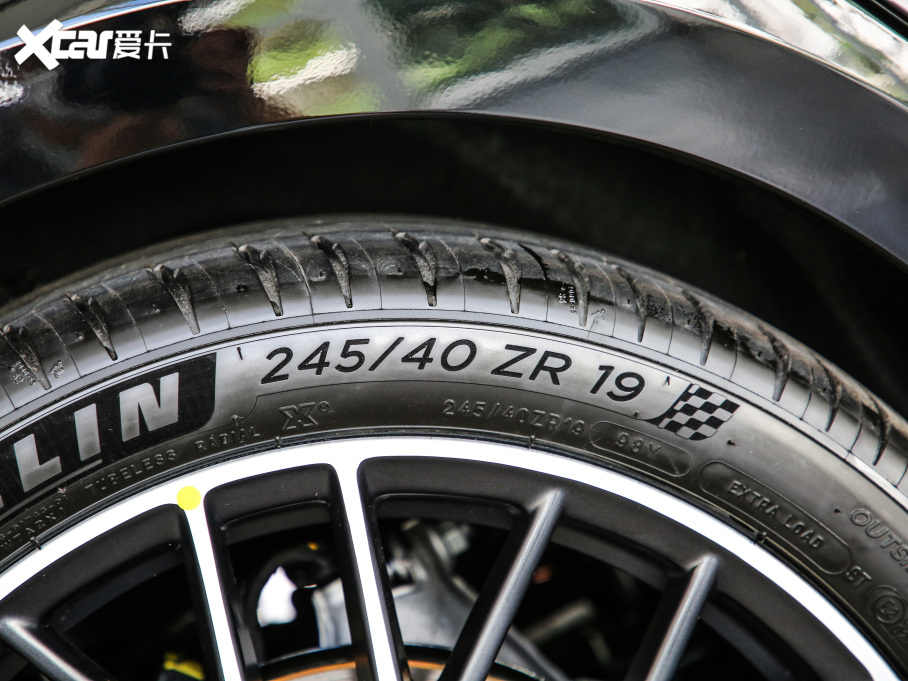 2021I(lng)02 Hatchback 2.0TD Halo {׼