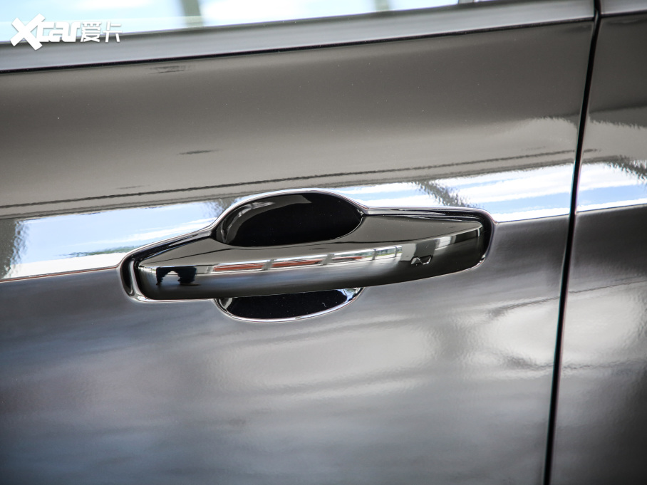 2021I02 Hatchback 2.0TD Halo {׼