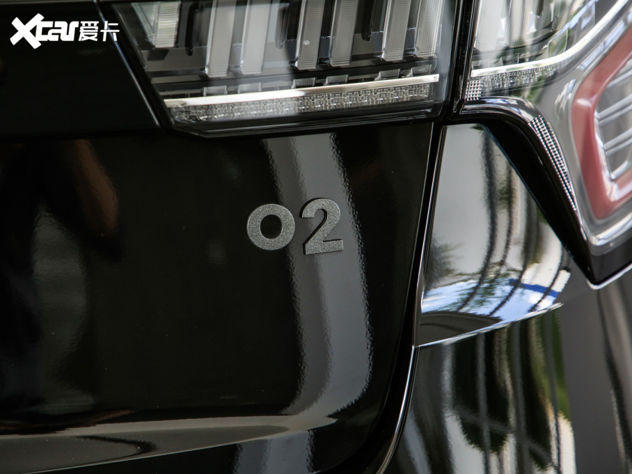 2021I(lng)02 Hatchback 2.0TD Halo {׼