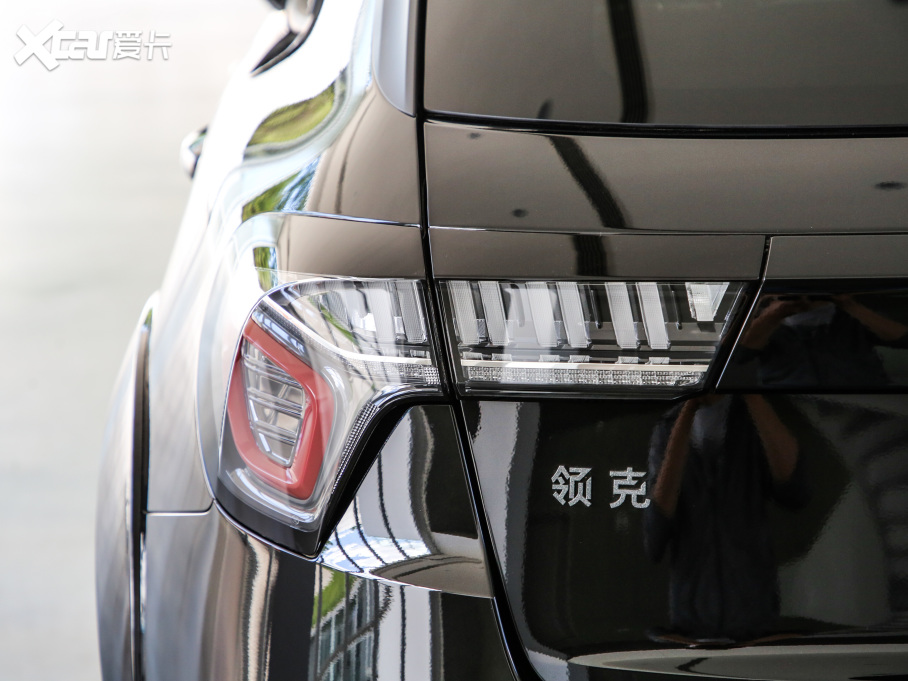 2021I(lng)02 Hatchback 2.0TD Halo {׼