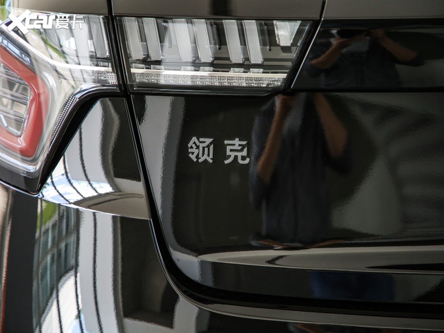 2021I02 Hatchback 2.0TD Halo {׼