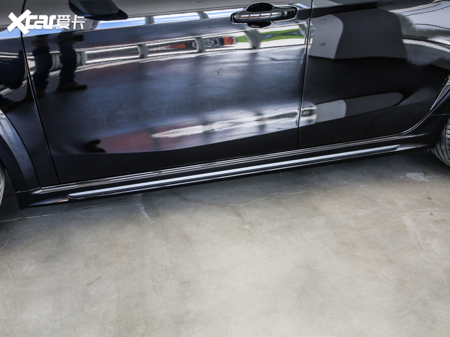 2021I02 Hatchback 2.0TD Halo {׼