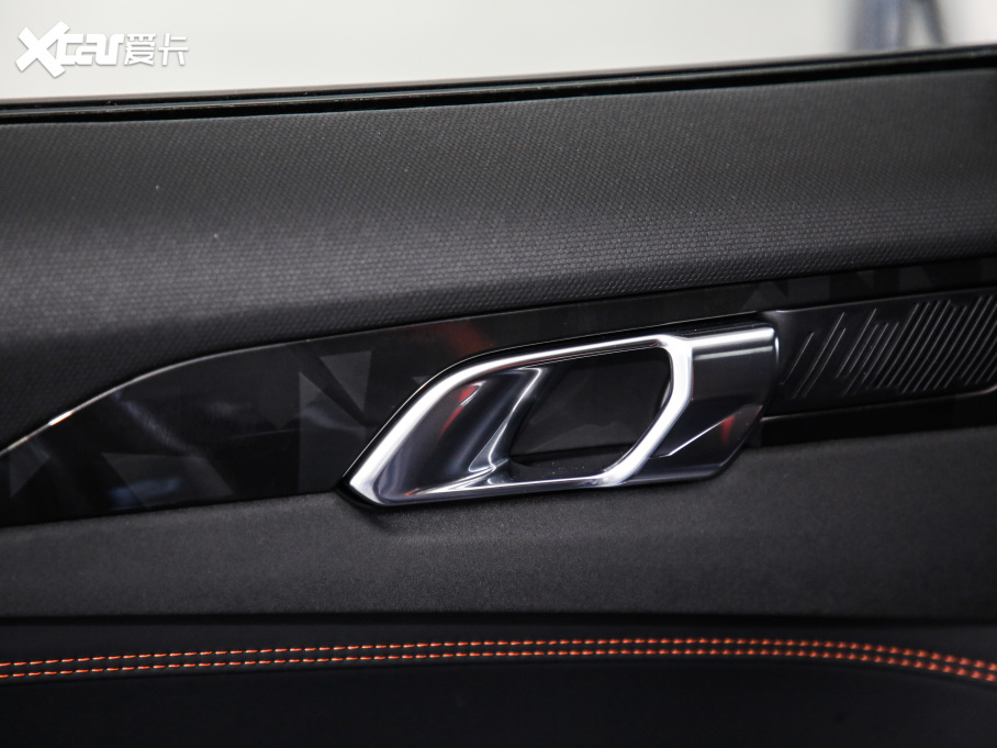 2021I02 Hatchback 2.0TD Halo {׼