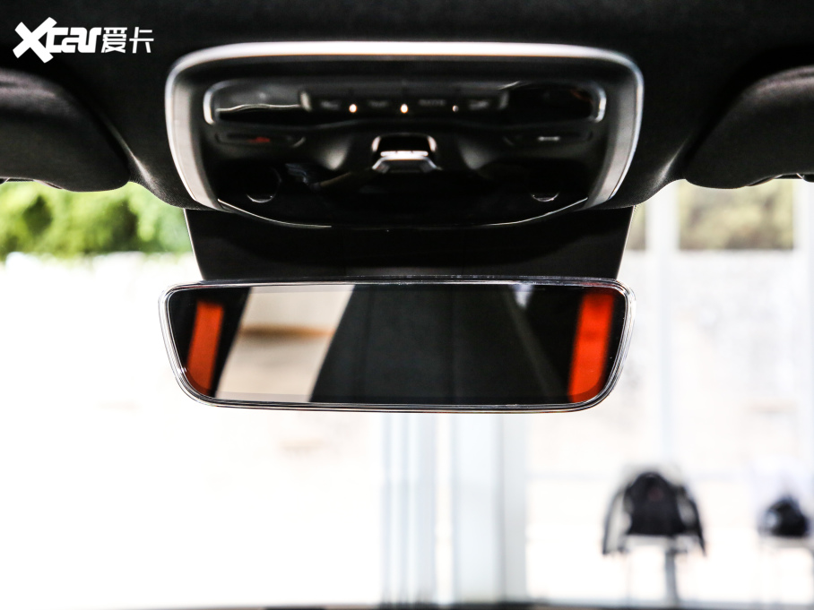 2021I02 Hatchback 2.0TD Halo {׼