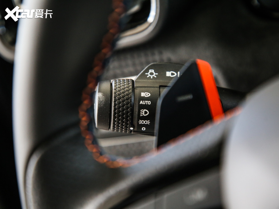 2021I(lng)02 Hatchback 2.0TD Halo {׼