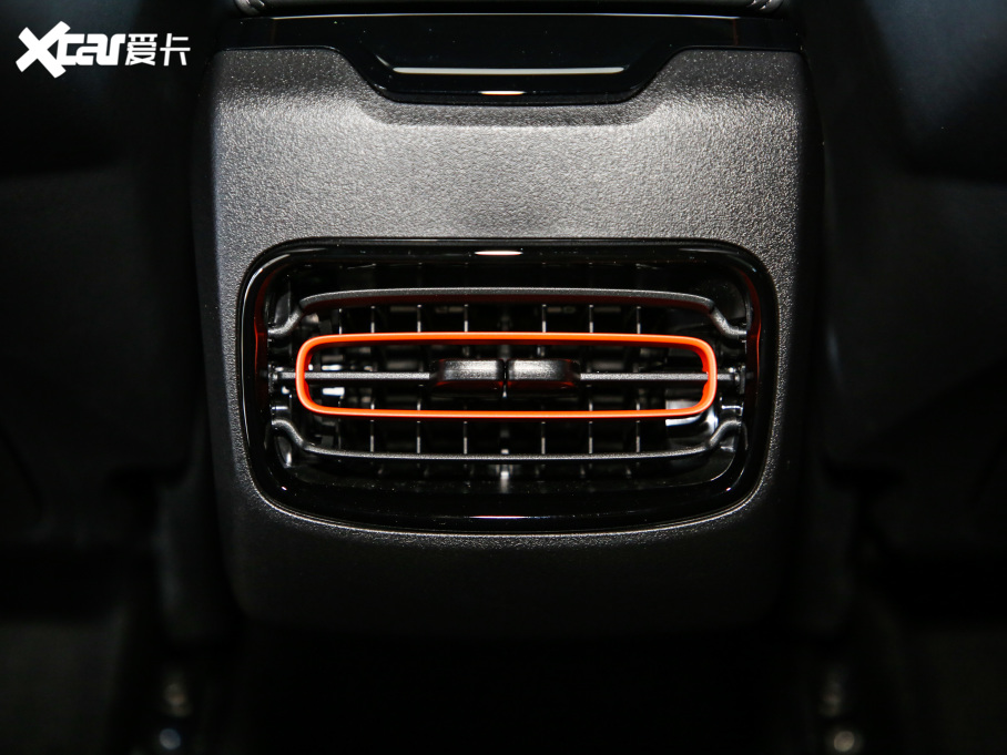 2021I02 Hatchback 2.0TD Halo {׼