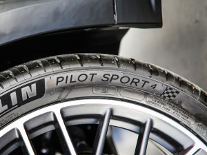 20212.0TD Halo {׼ ^