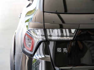 20212.0TD Halo {׼ ^