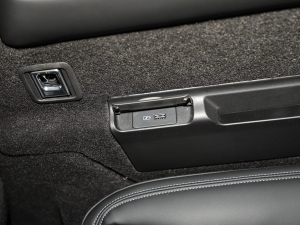 20212.0T PHEV Halo  п؅^