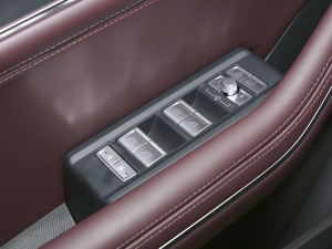 20212.0T PHEV Ultra  п؅^