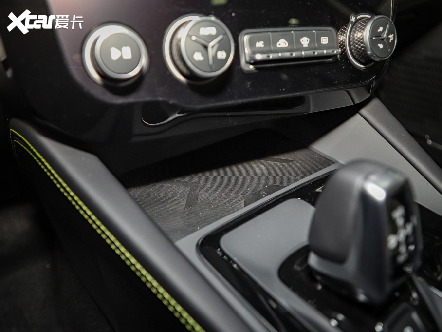 2022I02 2.0T DCTҫPro