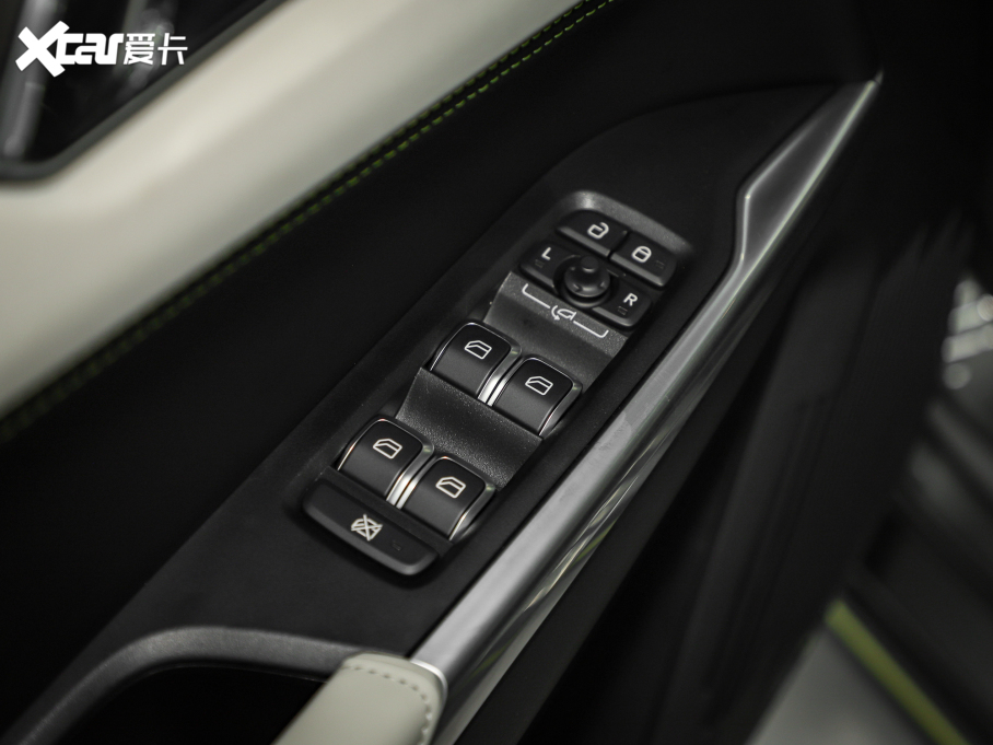 2022I02 2.0T DCTҫPro