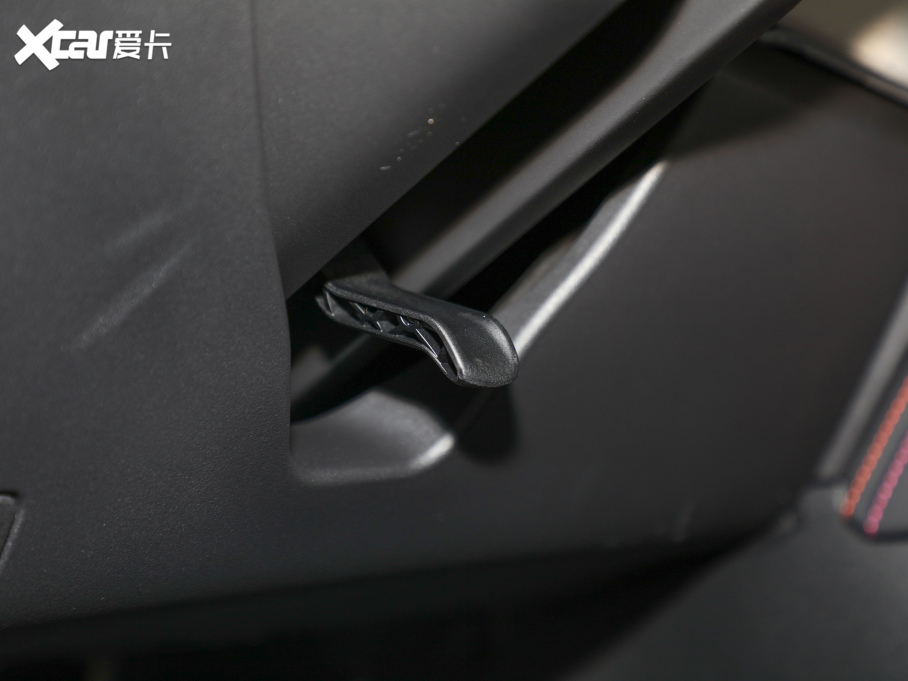 2022I02 2.0T DCTҫPlus