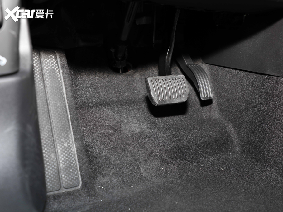 2022I02 2.0T DCTҫPlus