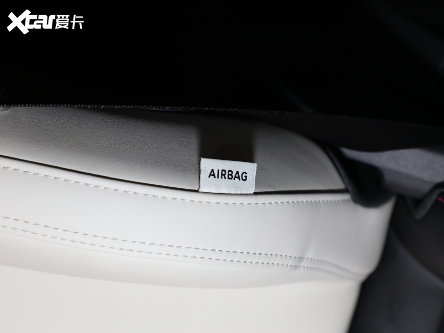 2022I(lng)02 2.0T DCTҫPlus