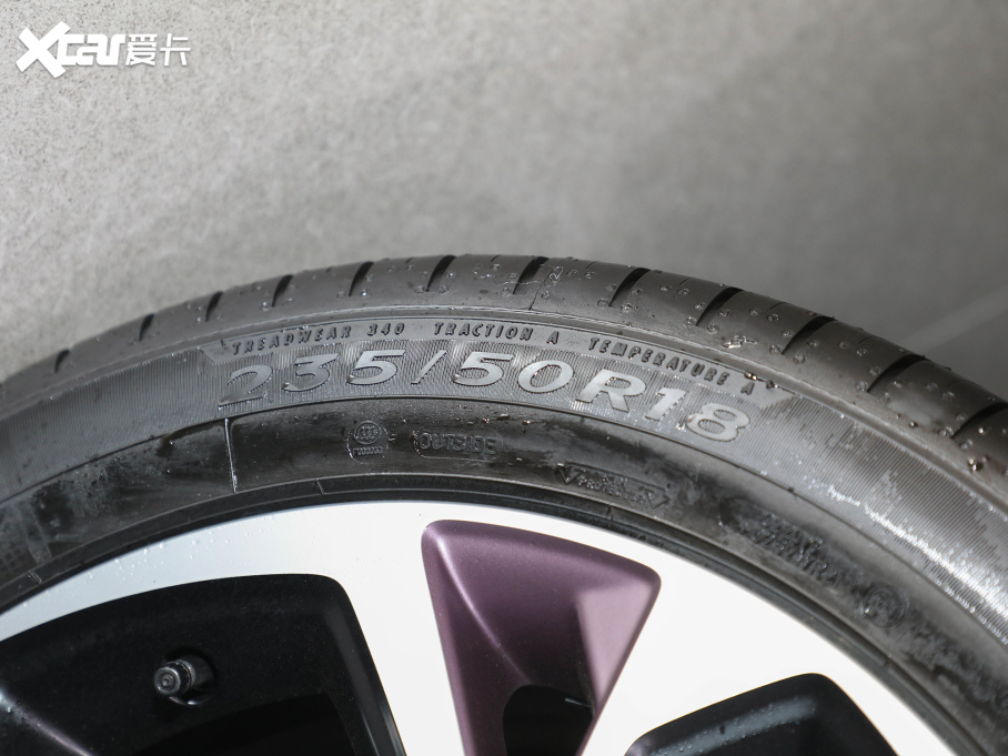 2022I02 1.5T DCTҫPlus