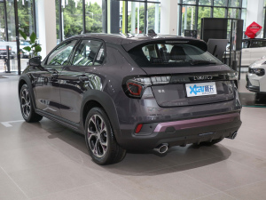 2022款2.0T DCT耀Plus 左后45度