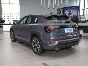2022款1.5T DCT耀Plus 左后45度