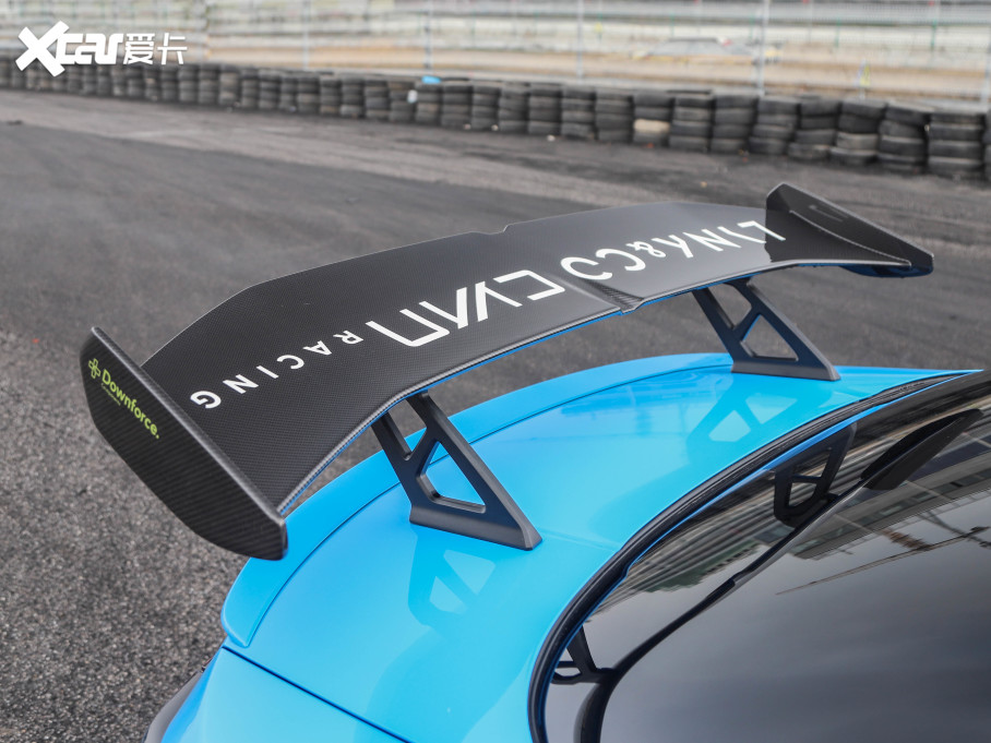 2022I03 03+ Cyan ư b