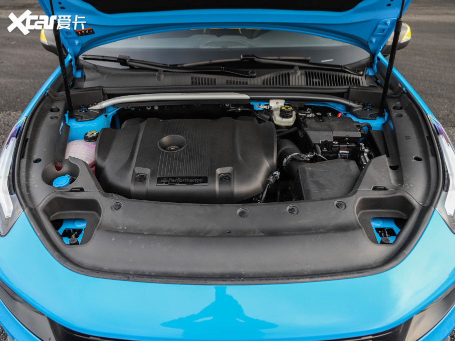 2022I03 03+ Cyan ư b